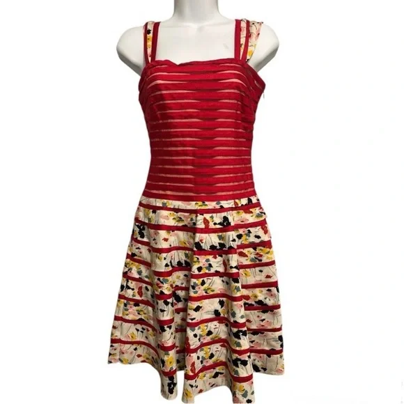 Diane von Furstenberg Silk Fit & Flare Dress | Red & Floral Stripe | Size 0 - Picture 11 of 11
